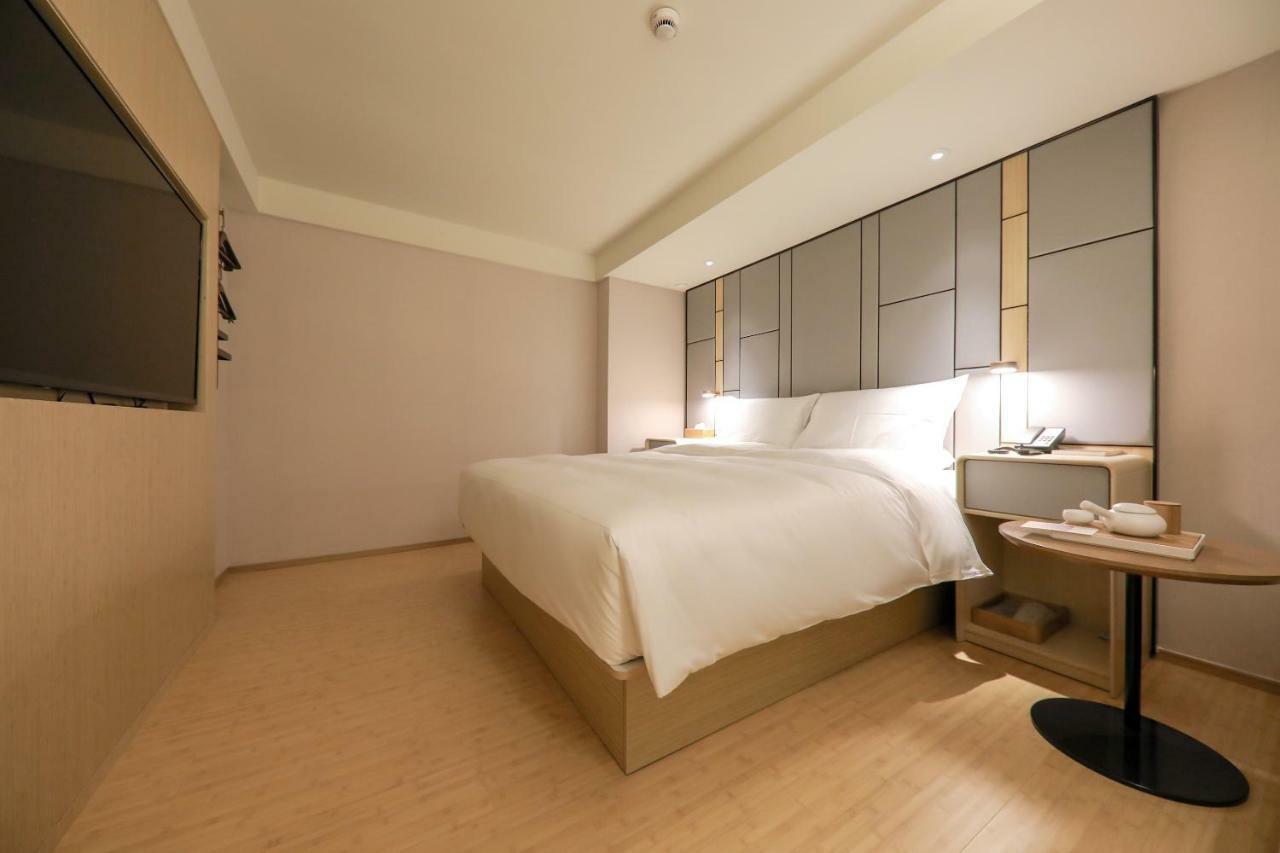 Ji Hotel  Shanghai Exterior foto